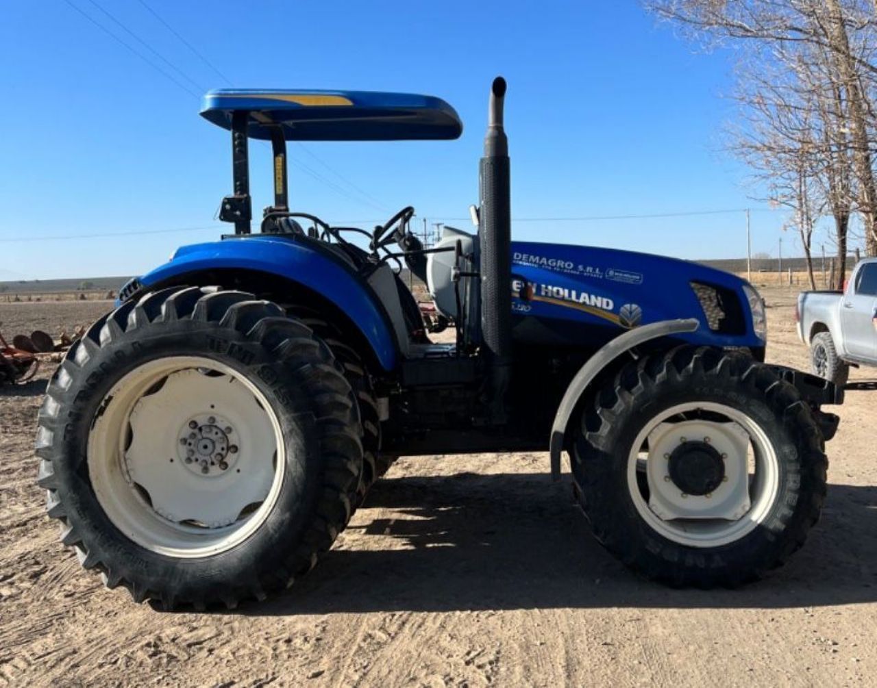 Maq. Agrícola Tractor Usado en Mendoza, deRuedas