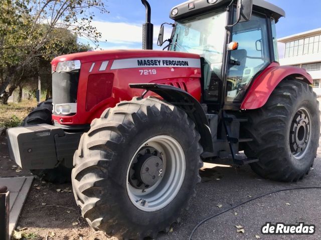 Maq. Agrícola Tractor Usado en Mendoza, deRuedas