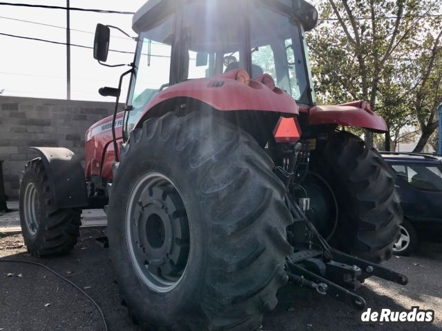 Maq. Agrícola Tractor Usado en Mendoza, deRuedas