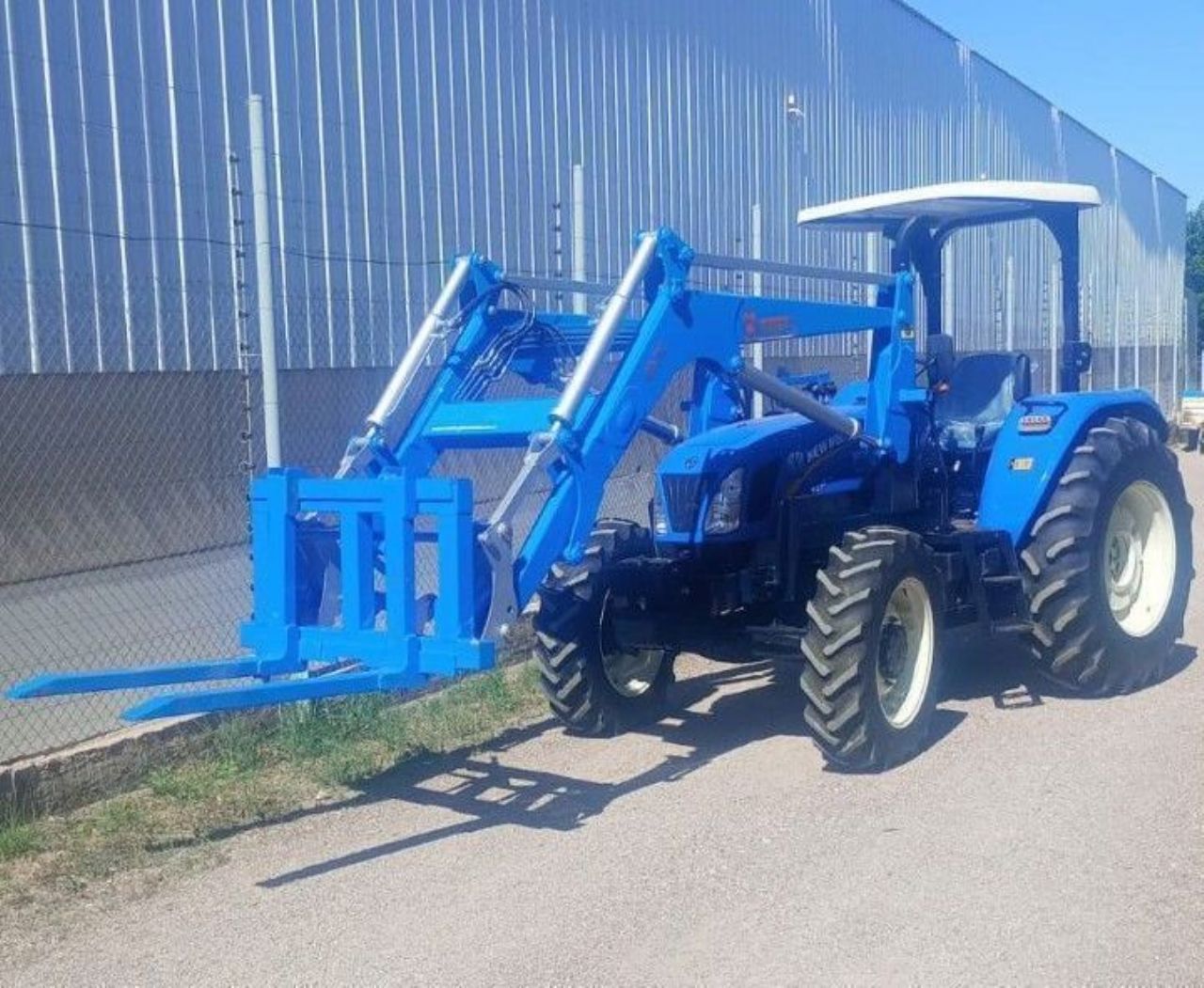 Maq. Agrícola Tractor Usado en Mendoza, deRuedas
