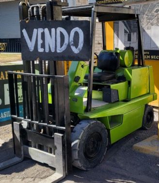 Maq. Pesada Autoelevador Usado en Mendoza