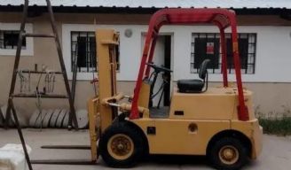 Maq. Pesada Autoelevador Usado en Mendoza