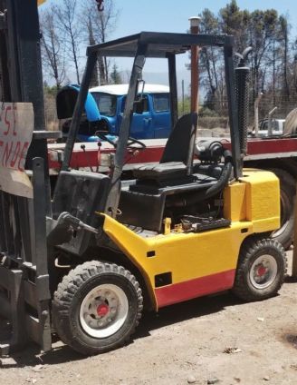 Maq. Pesada Autoelevador Usado en Mendoza