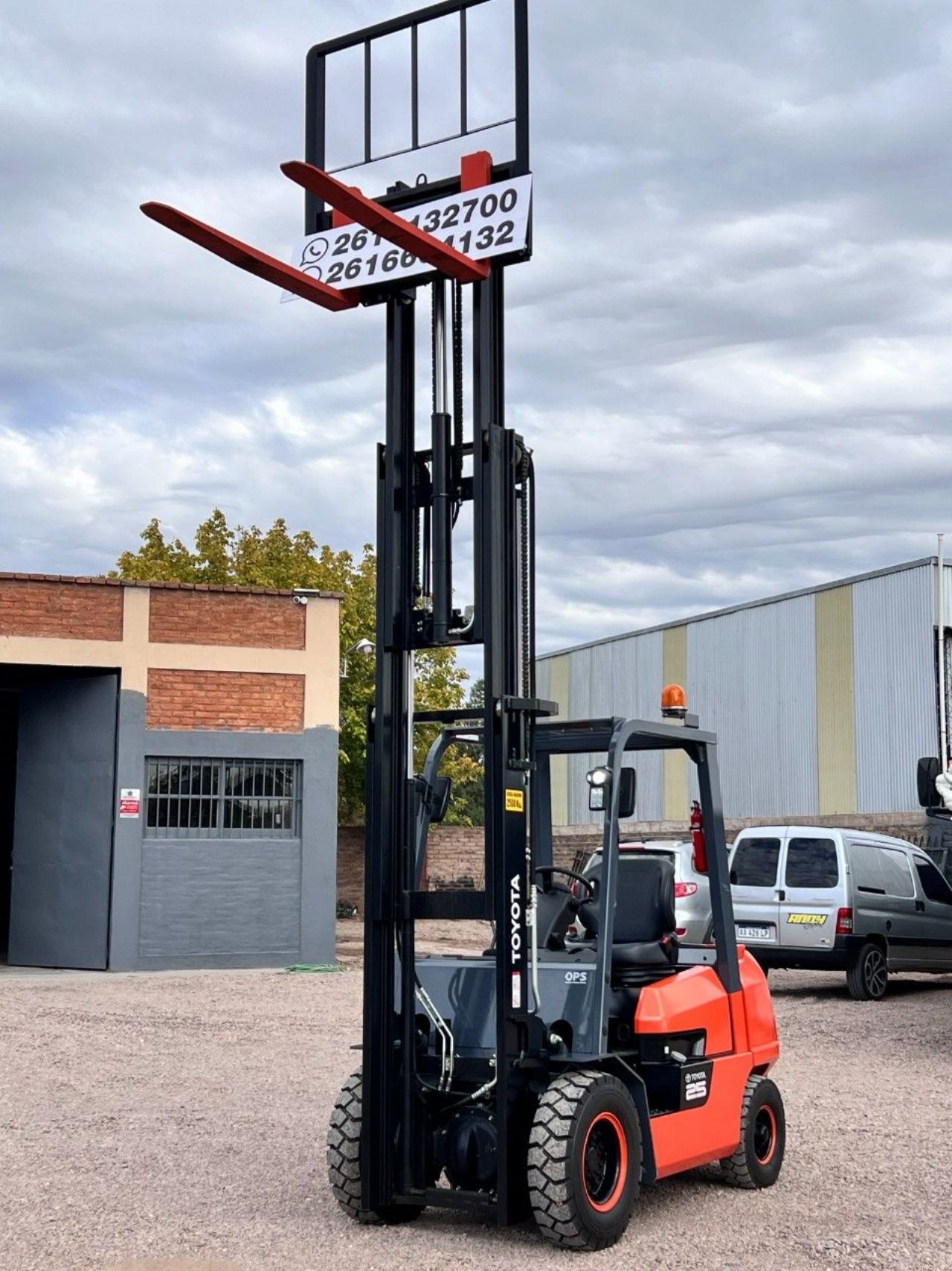 Maq. Pesada Autoelevador Nuevo en Mendoza, deRuedas