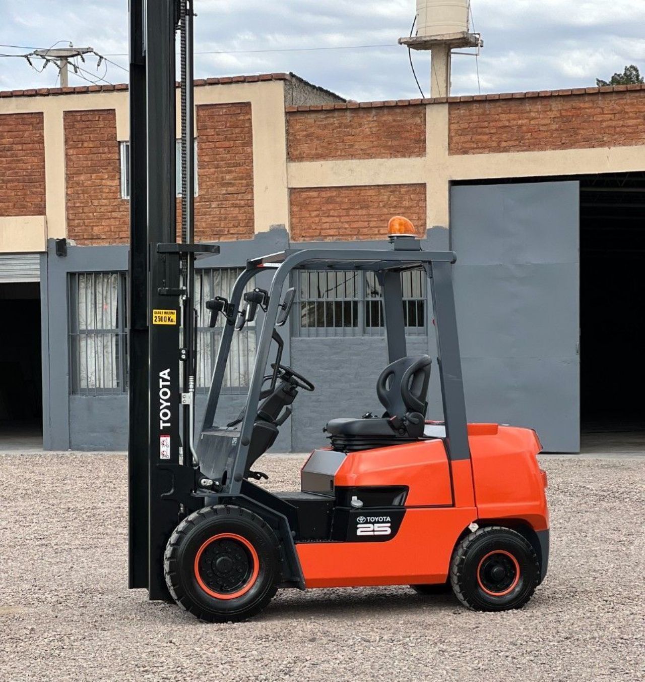 Maq. Pesada Autoelevador Nuevo en Mendoza, deRuedas