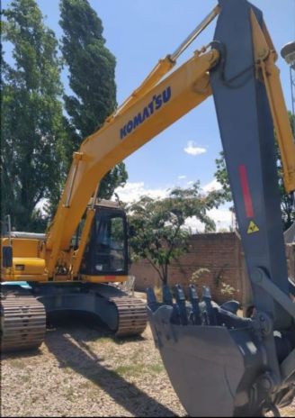 Maq. Pesada Excavadora Usado en Mendoza