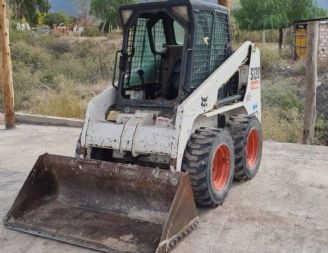 Maq. Pesada Minicargadora Usado en Mendoza