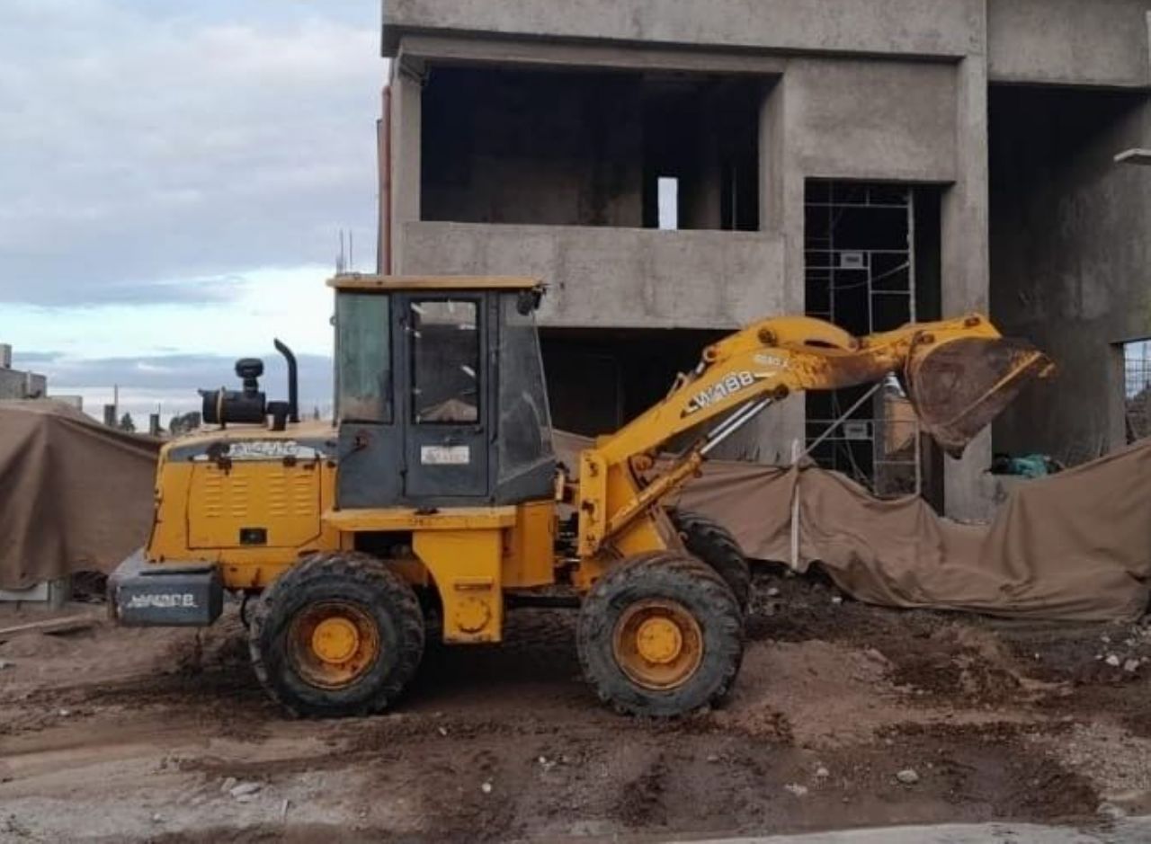 Maq. Pesada Pala Cargadora Usado en Mendoza, deRuedas