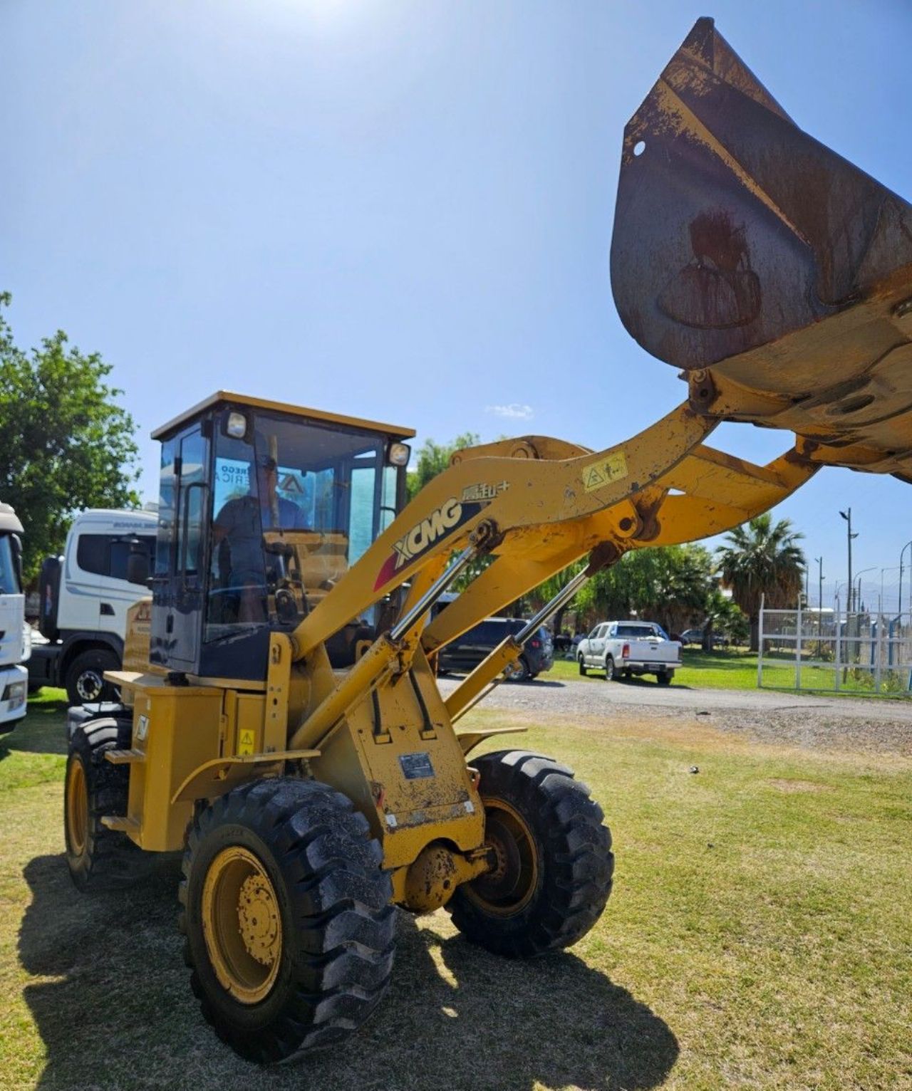 Maq. Pesada Pala Cargadora Usado en Mendoza, deRuedas