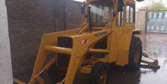 Maq. Pesada Retroexcavadoras Usado en Mendoza