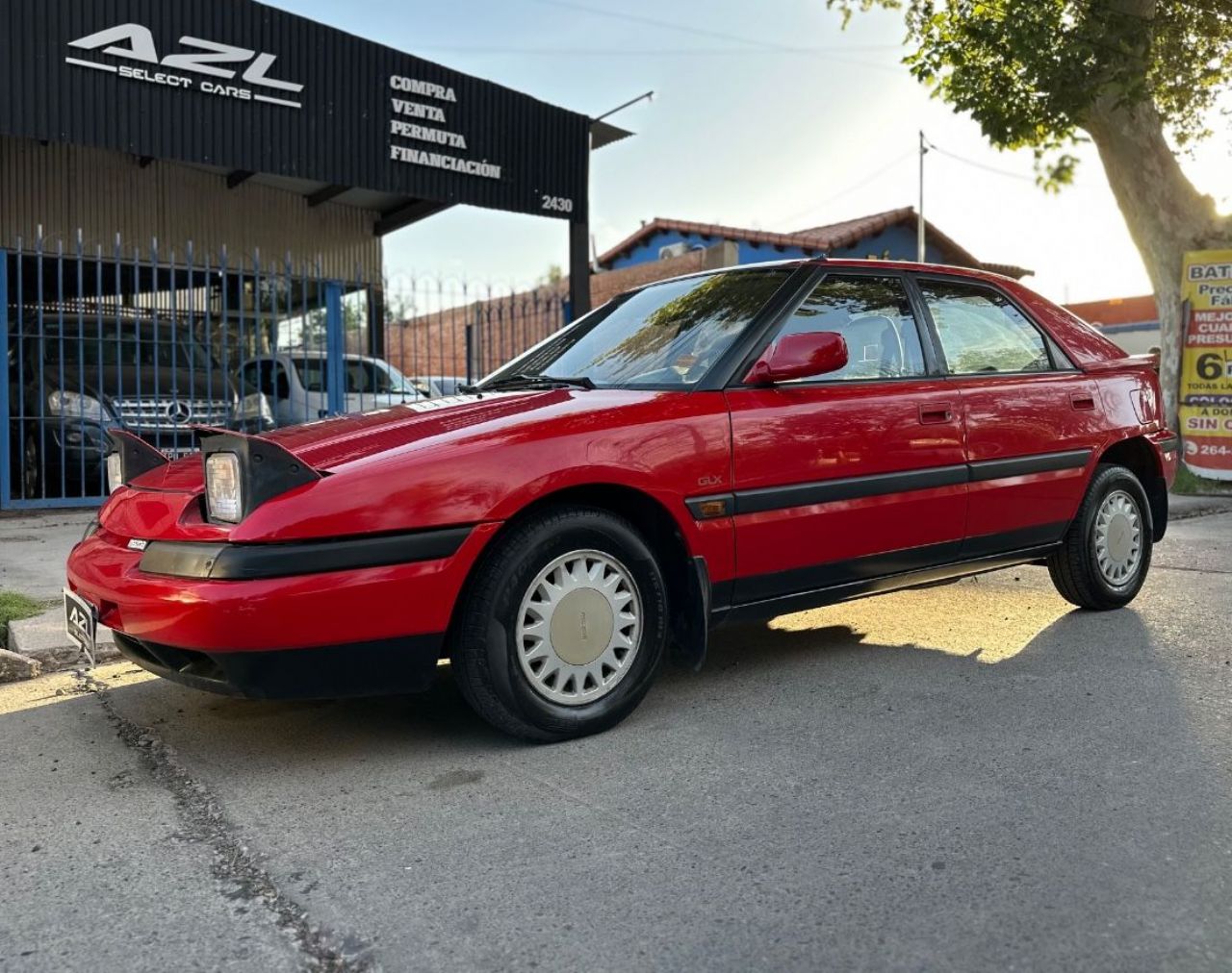 Mazda 323 Usado en San Juan, deRuedas