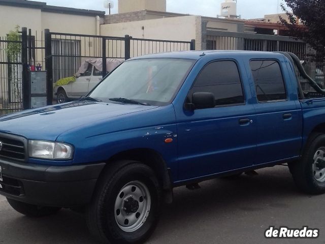 Mazda B 2900 Usada en Mendoza, deRuedas