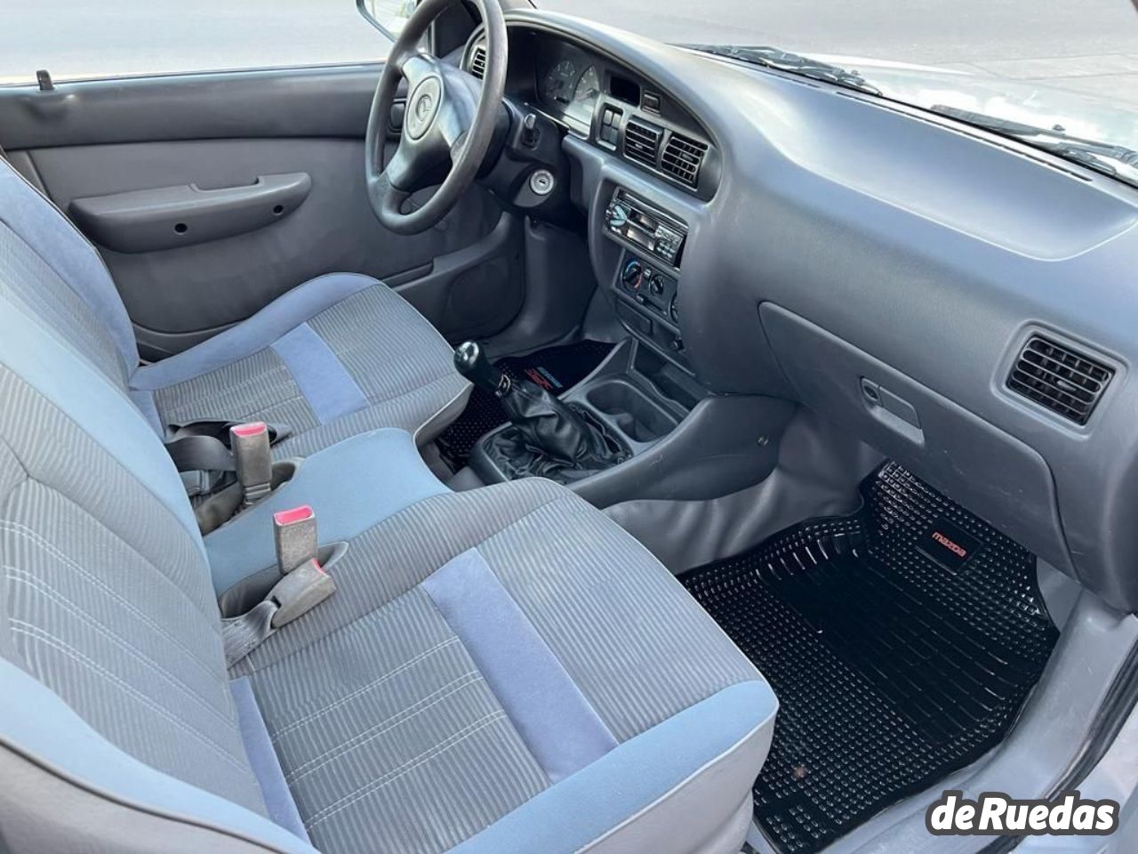 Mazda Pick-Up Usada en Mendoza, deRuedas