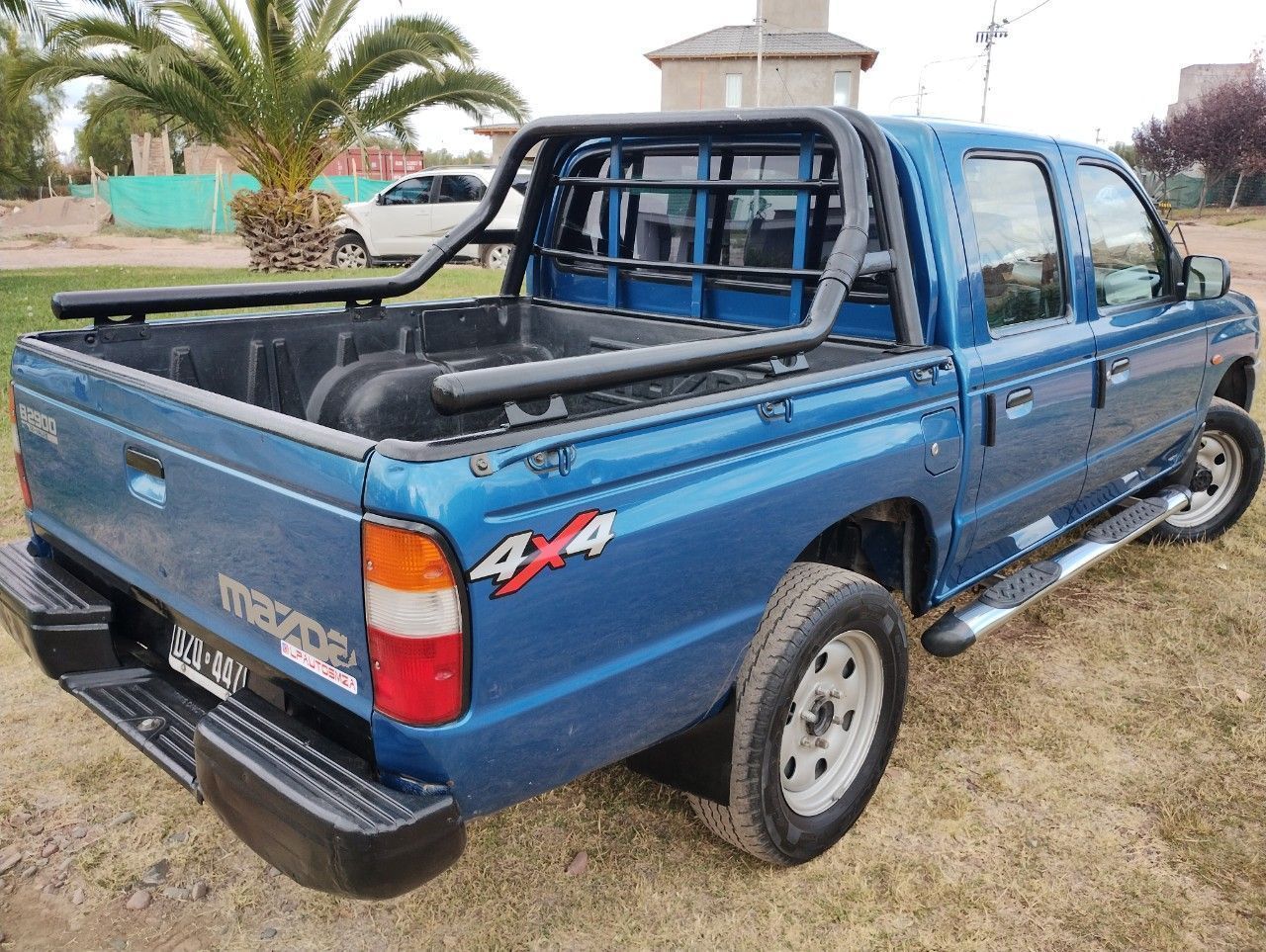 Mazda Pick-Up Usada en Mendoza, deRuedas