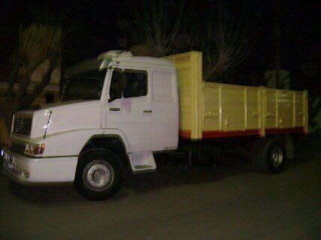 Mercedes Benz  1318 Usado en Mendoza, deRuedas