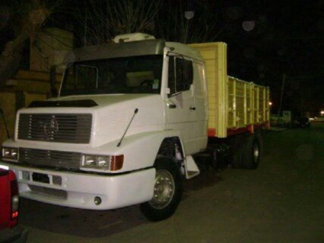 Mercedes Benz  1318 Usado en Mendoza, deRuedas