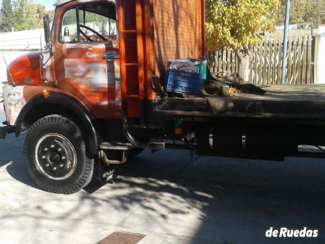 Mercedes Benz 1114 Usado en Mendoza, deRuedas