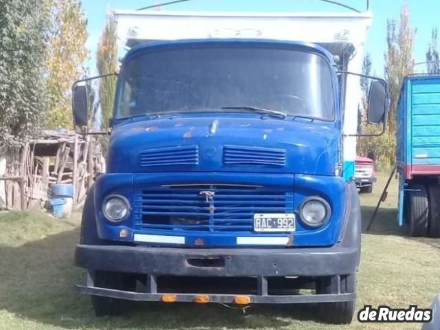 Mercedes Benz 1114 Usado en Mendoza, deRuedas