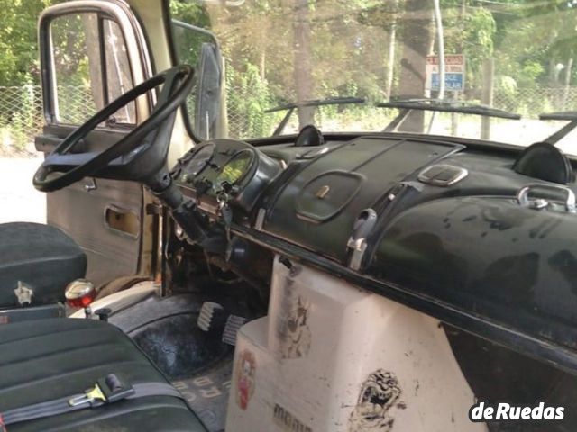 Mercedes Benz 1114 Usado en Mendoza, deRuedas
