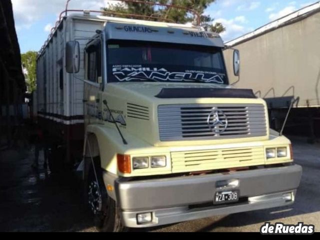 Mercedes Benz 1215 Usado en Mendoza, deRuedas