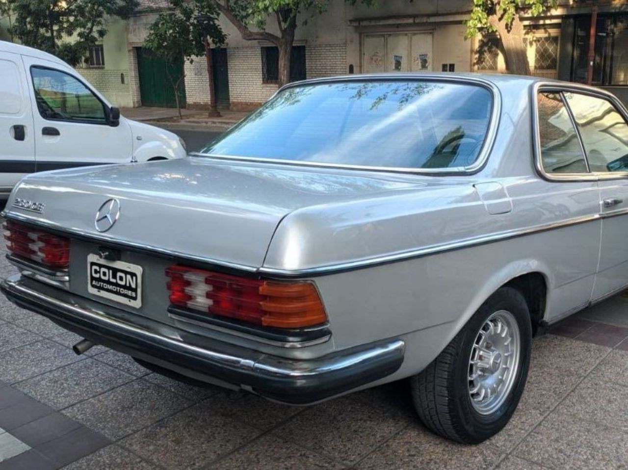 Mercedes Benz 230 Usado en Mendoza, deRuedas