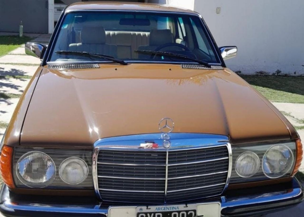Mercedes Benz 230 Usado en Mendoza, deRuedas
