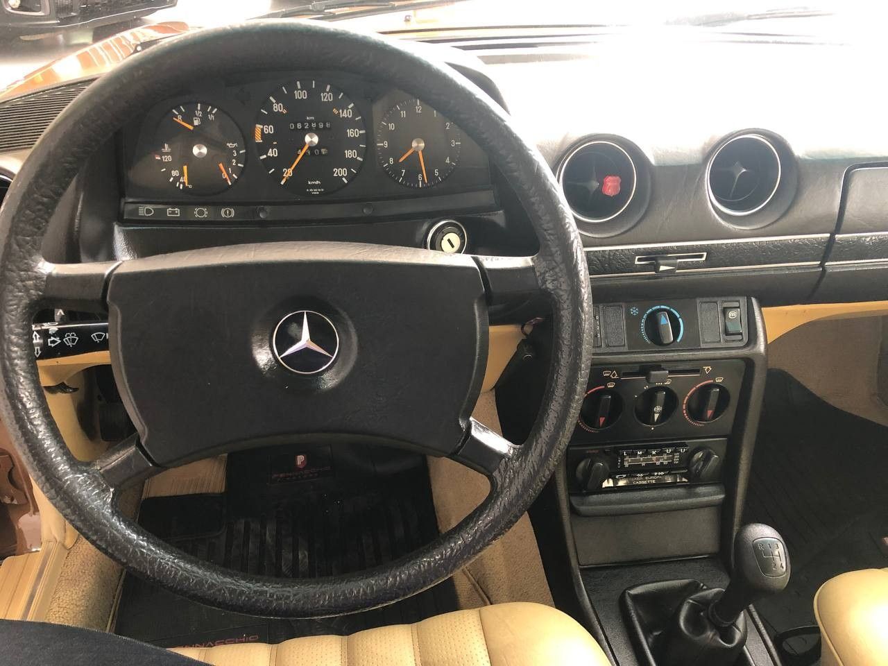 Mercedes Benz 230 Usado en Mendoza, deRuedas