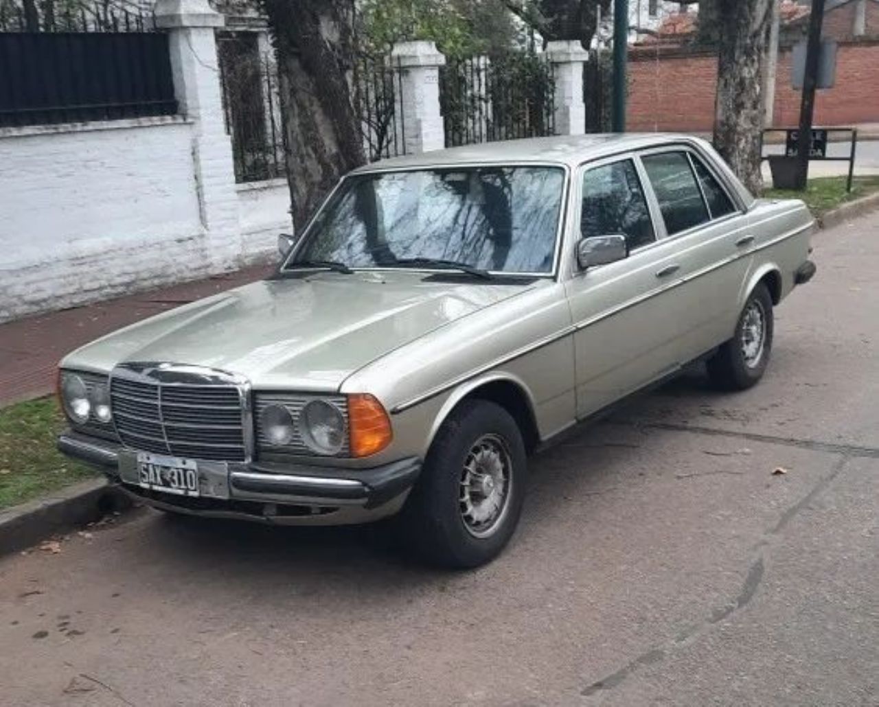 Mercedes Benz 230 Usado en Buenos Aires, deRuedas