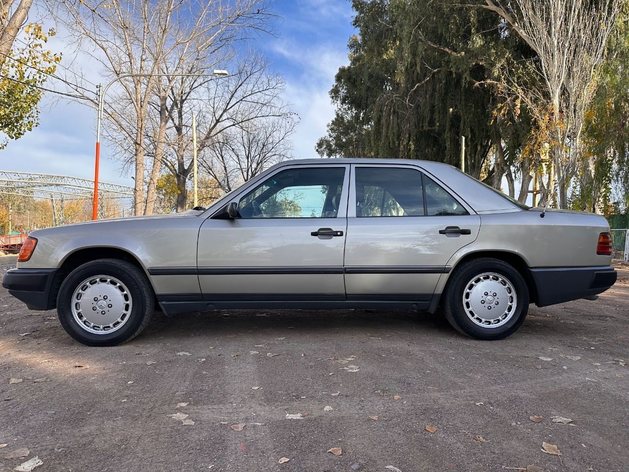 Mercedes Benz 300 Usado en Mendoza, deRuedas