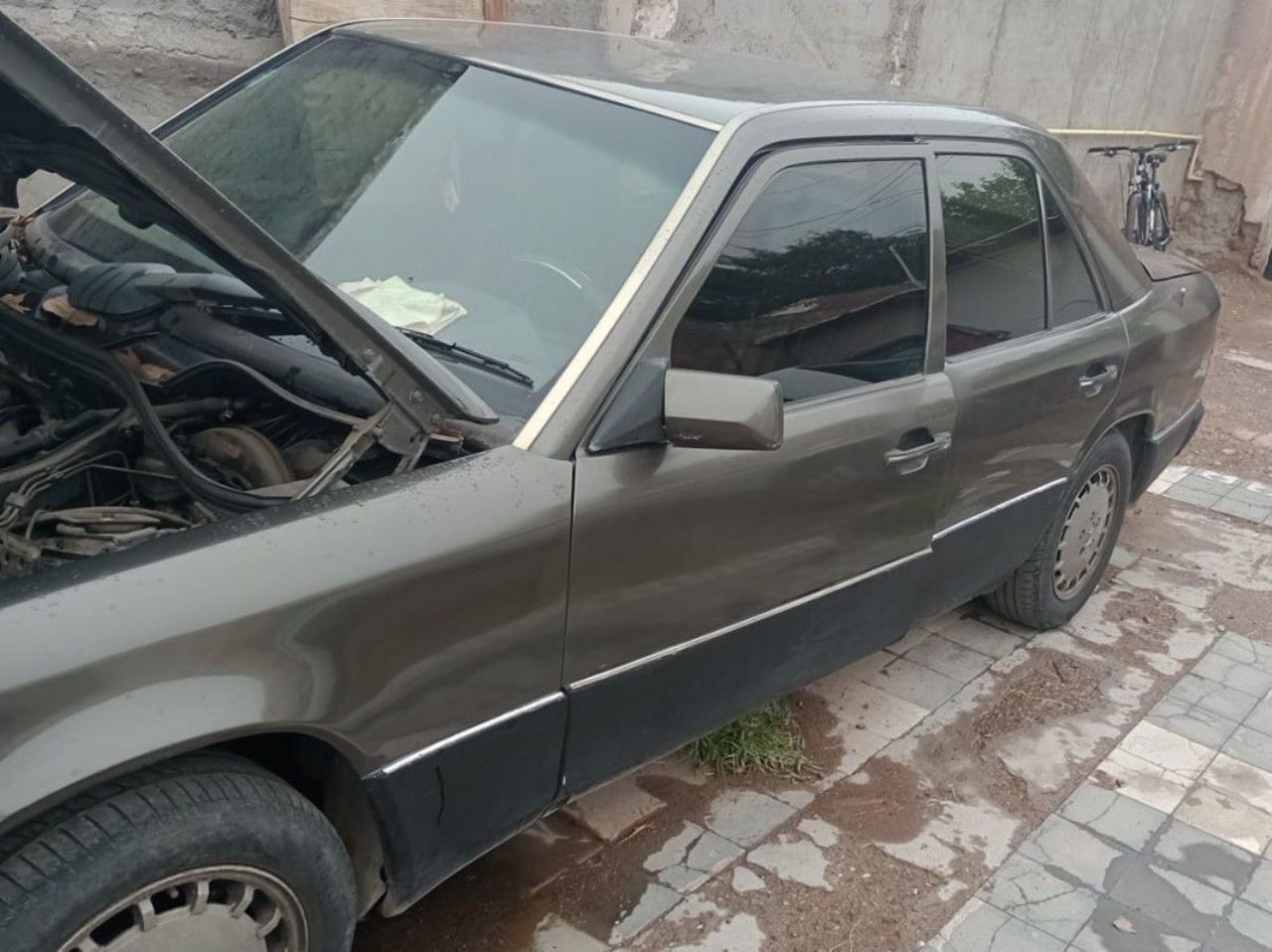 Mercedes Benz 300 Usado en Mendoza, deRuedas