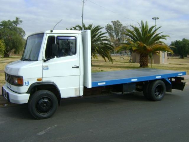 Mercedes Benz 710-37/48 Usado en Mendoza, deRuedas