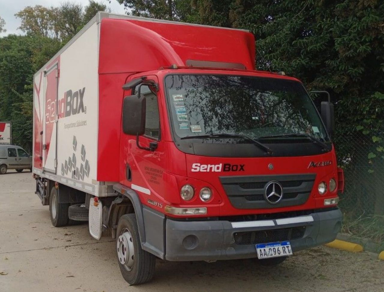 Mercedes Benz Accelo Usado en Córdoba, deRuedas