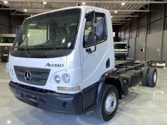 Mercedes Benz Accelo Usado en Córdoba