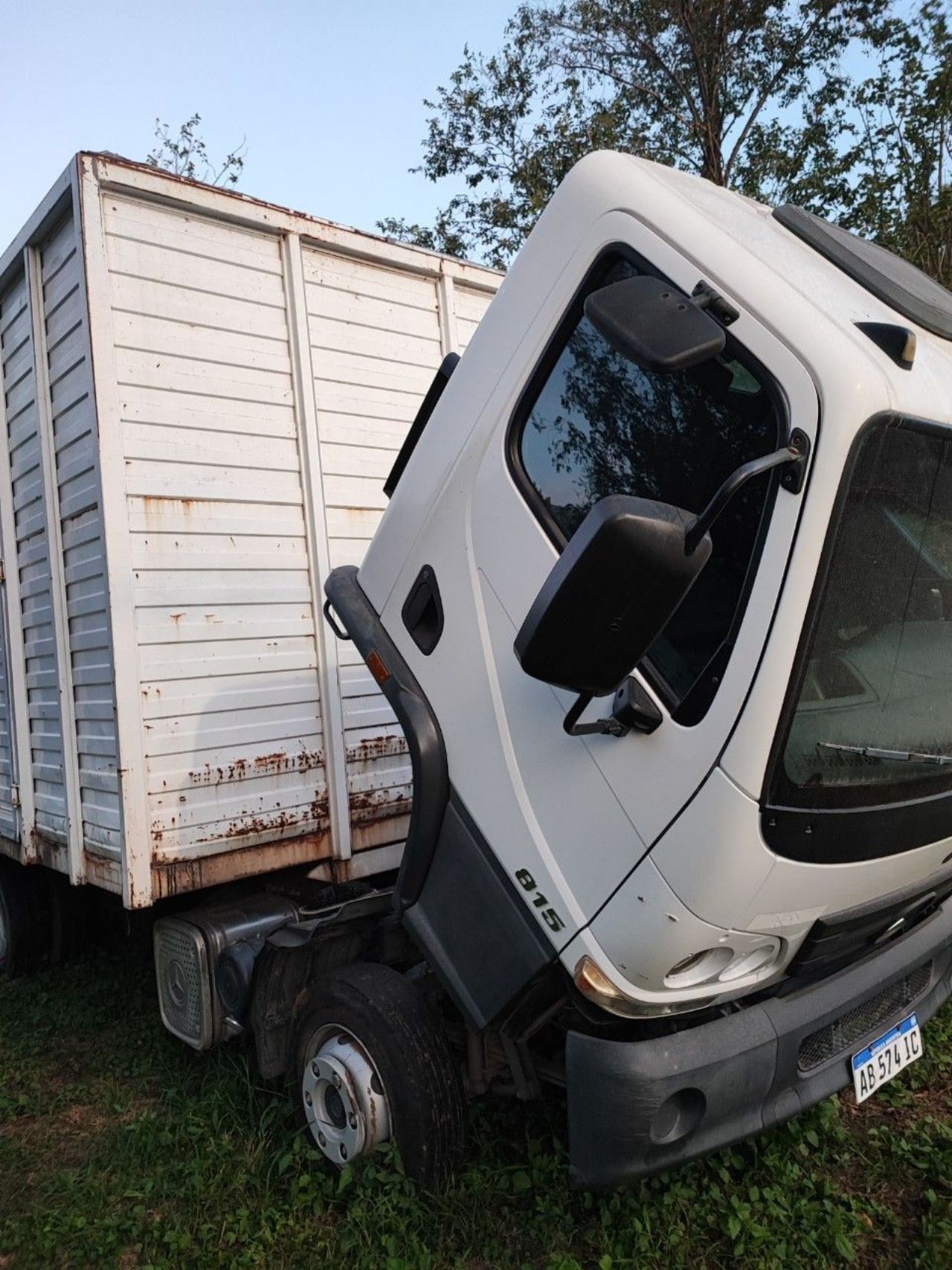 Mercedes Benz Accelo Usado en San Luis, deRuedas