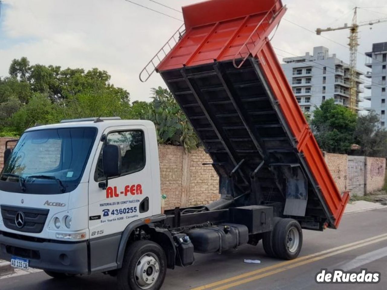 Mercedes Benz Accelo Usado en Mendoza, deRuedas