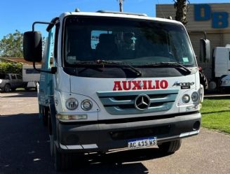 Mercedes Benz Accelo Usado en Mendoza