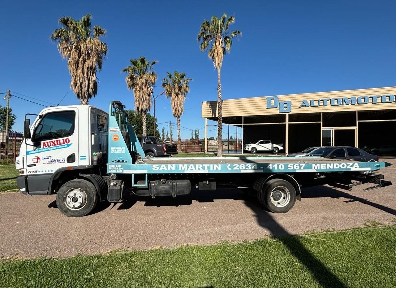 Mercedes Benz Accelo Usado en Mendoza, deRuedas