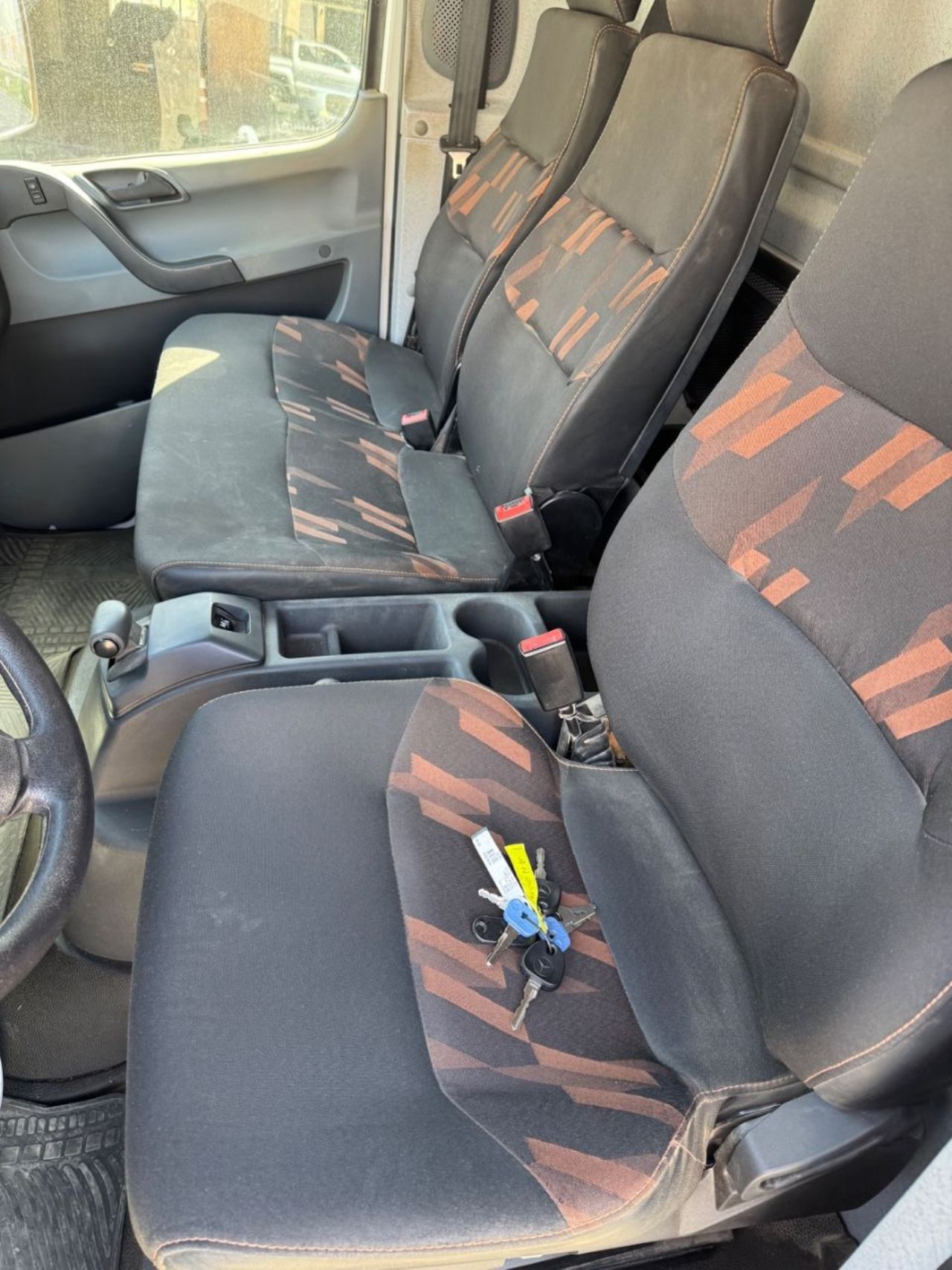 Mercedes Benz Accelo Usado en Córdoba, deRuedas