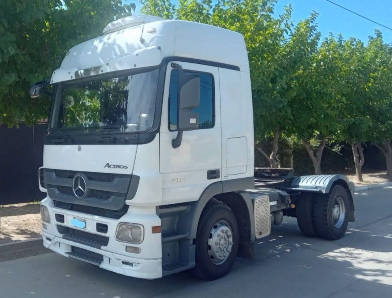 Mercedes Benz Actros Usado en Mendoza, deRuedas