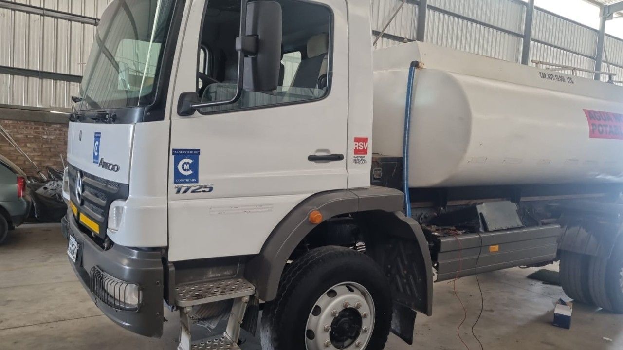 Mercedes Benz Atego Usado en Mendoza, deRuedas