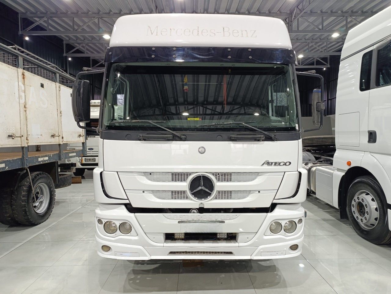 Mercedes Benz Atego Usado en Córdoba, deRuedas
