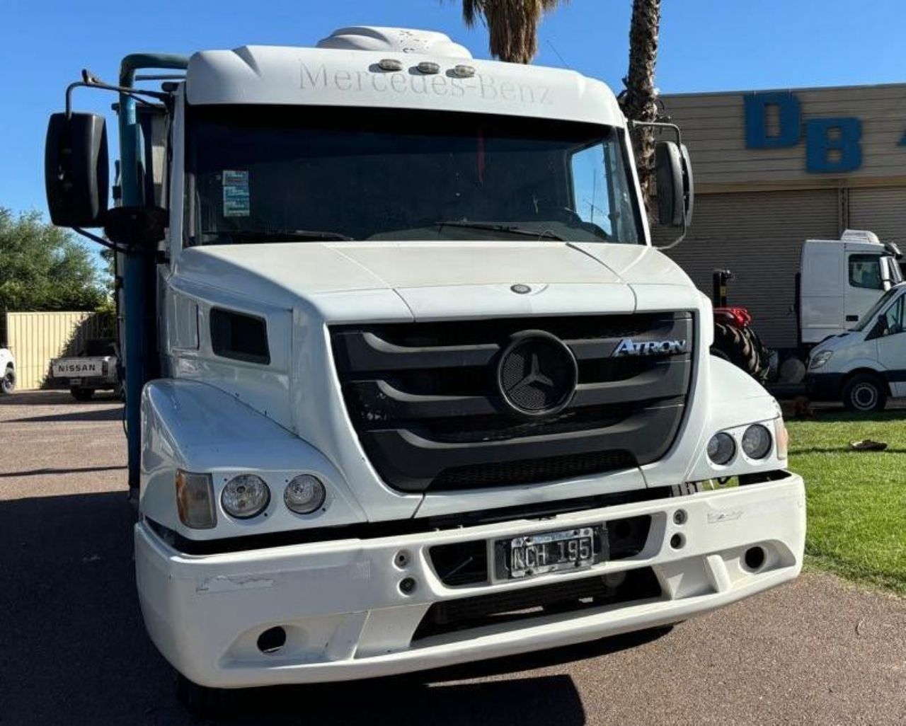 Mercedes Benz Atron Usado en Mendoza, deRuedas
