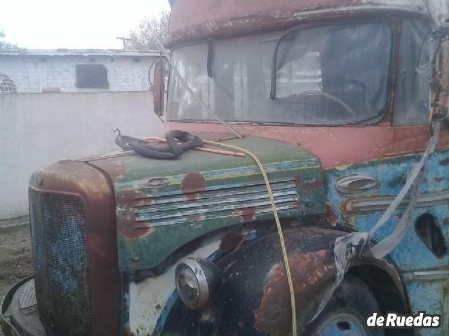 Mercedes Benz Buses Usado en Mendoza, deRuedas