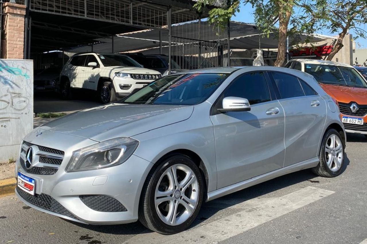 Mercedes Benz Clase A Usado Financiado en San Juan, deRuedas