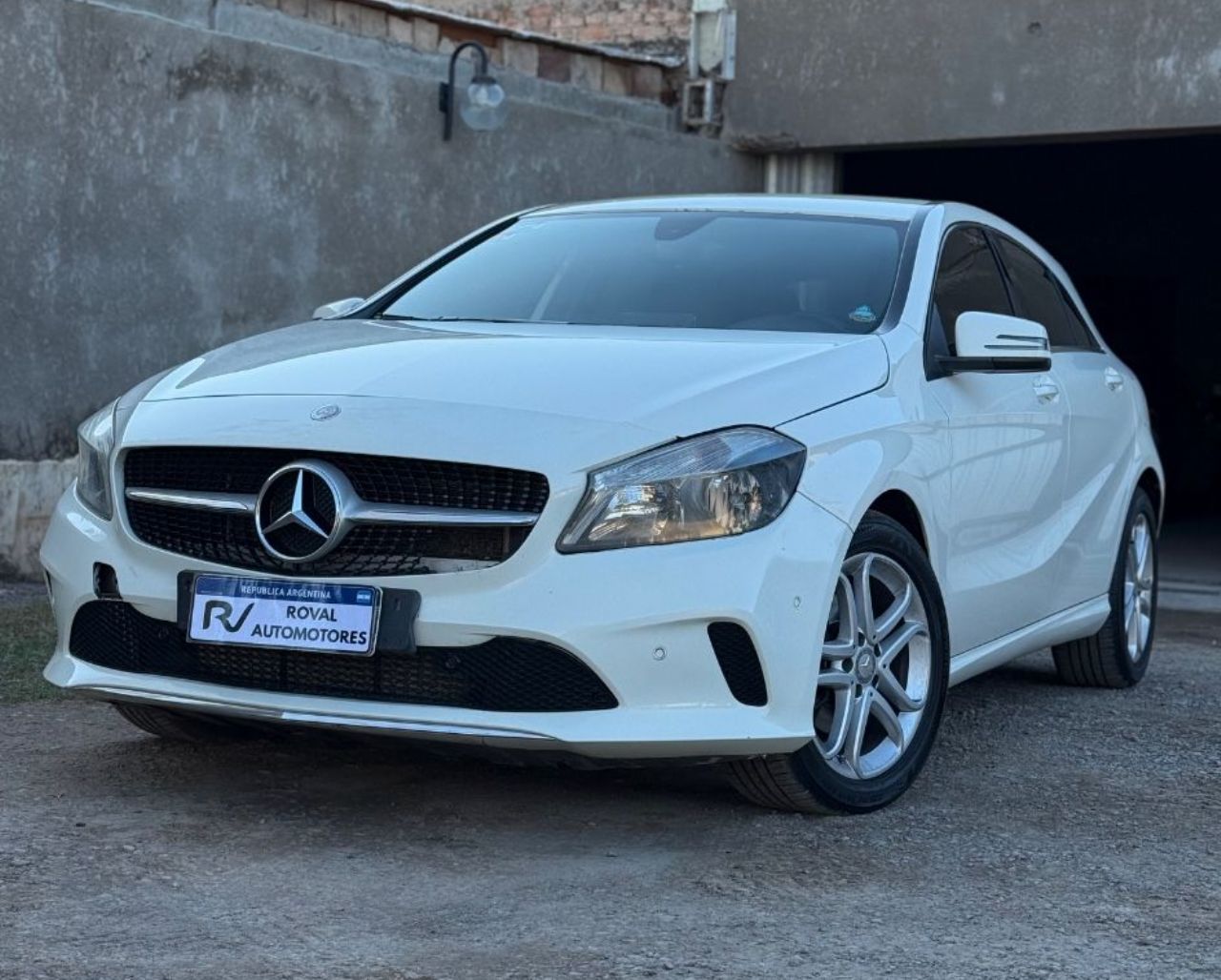 Mercedes Benz Clase A Usado Financiado en San Juan, deRuedas