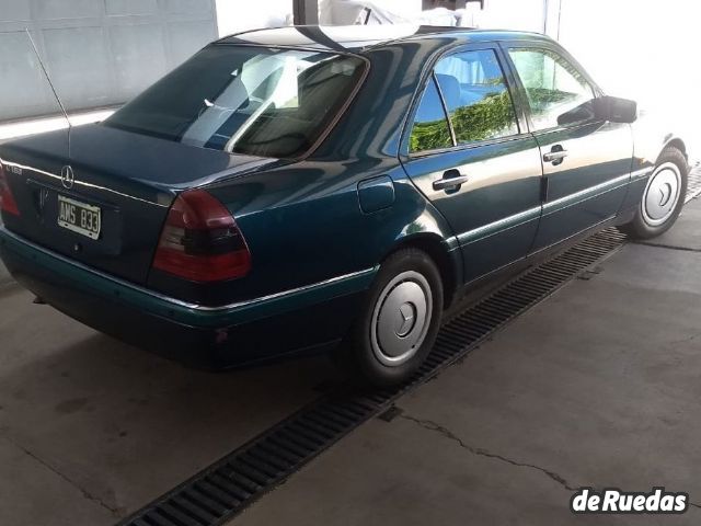 Mercedes Benz Clase C Usado en Mendoza, deRuedas