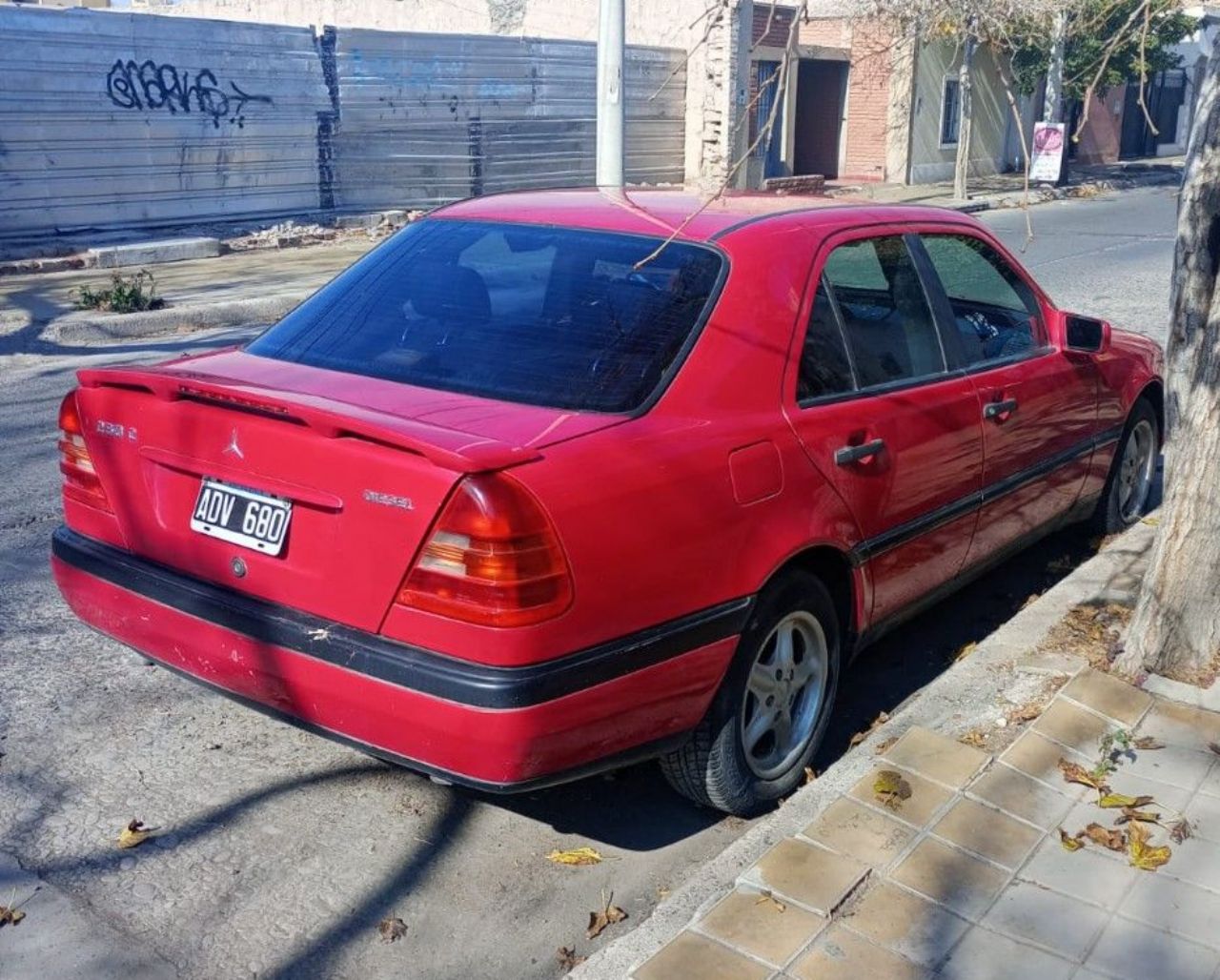 Mercedes Benz Clase C Usado en San Juan, deRuedas