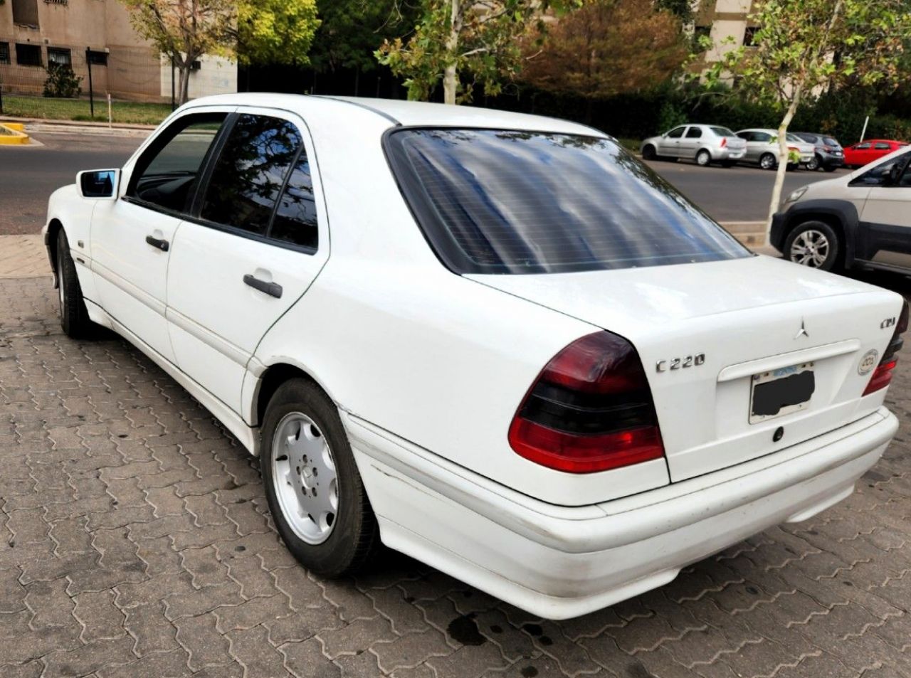 Mercedes Benz Clase C Usado en Mendoza, deRuedas