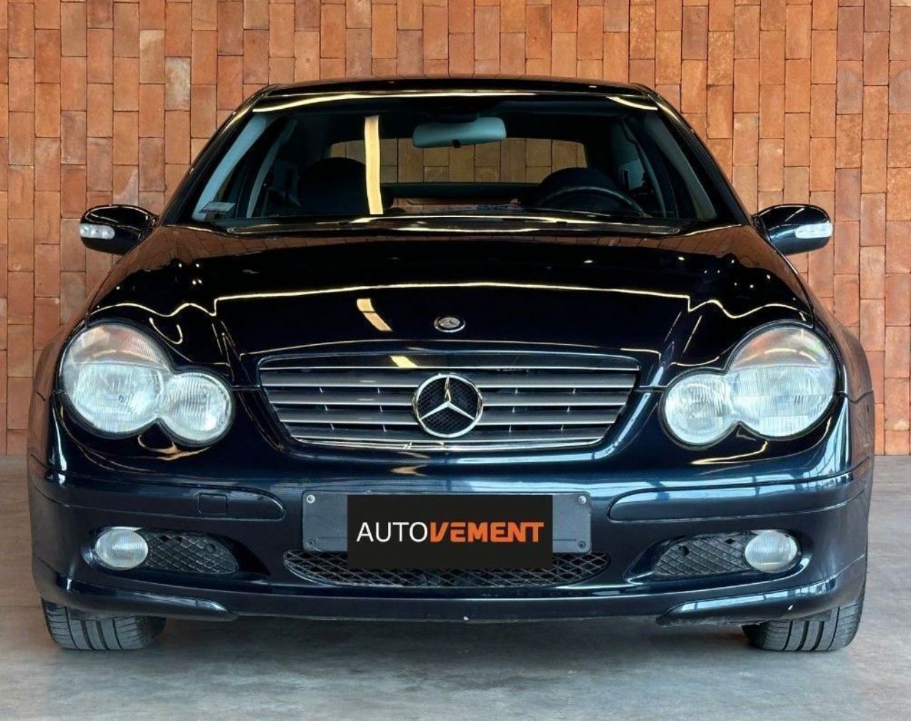 Mercedes Benz Clase C Usado en Córdoba, deRuedas