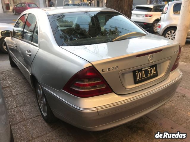 Mercedes Benz Clase C Usado en Mendoza, deRuedas